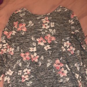 Flower shirt 3/4 sleeve